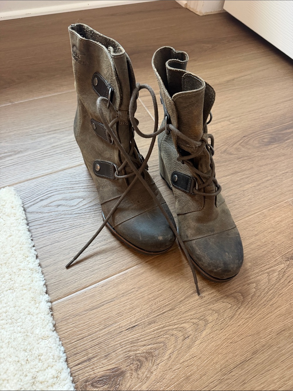 Sorel Olive Brown Lace-Up Women's Ankle Boots